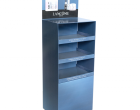 סטנד מדפים לחברת קוסמטיקה